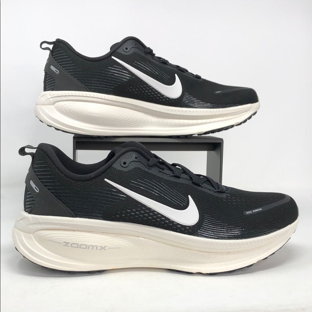 Nike Vomero 18 Black Summit White HM6803-007 Men’s Running Shoes - Size 12
